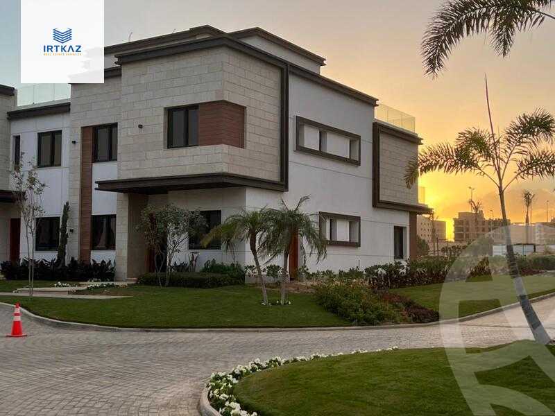 https://aqarmap.com.eg/ar/listing/5568051-for-sale-cairo-new-cairo-compounds-azzar