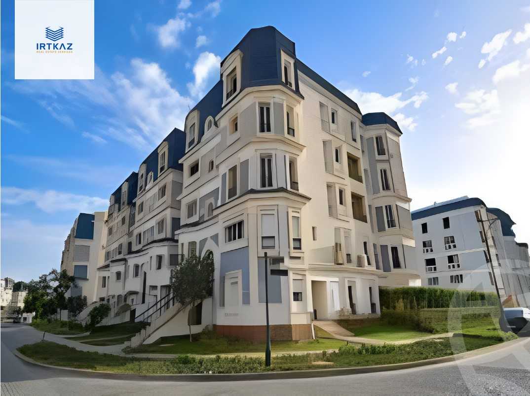 https://aqarmap.com.eg/en/listing/5579041-for-sale-cairo-new-cairo-compounds-mountain-view-hyde-park