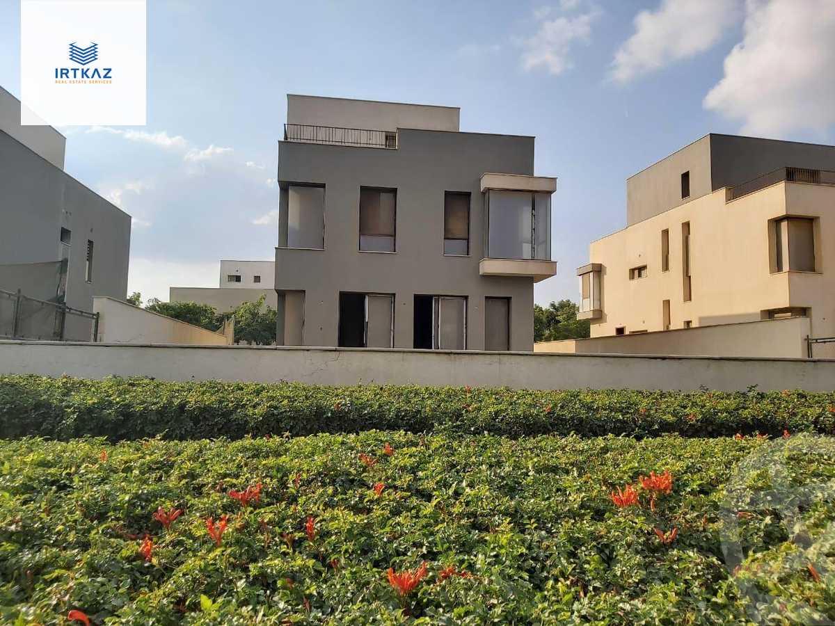https://aqarmap.com.eg/en/listing/5592295-for-sale-cairo-new-cairo-compounds-villette-kmbwnd-sky-kwndwz-swdyk-villette