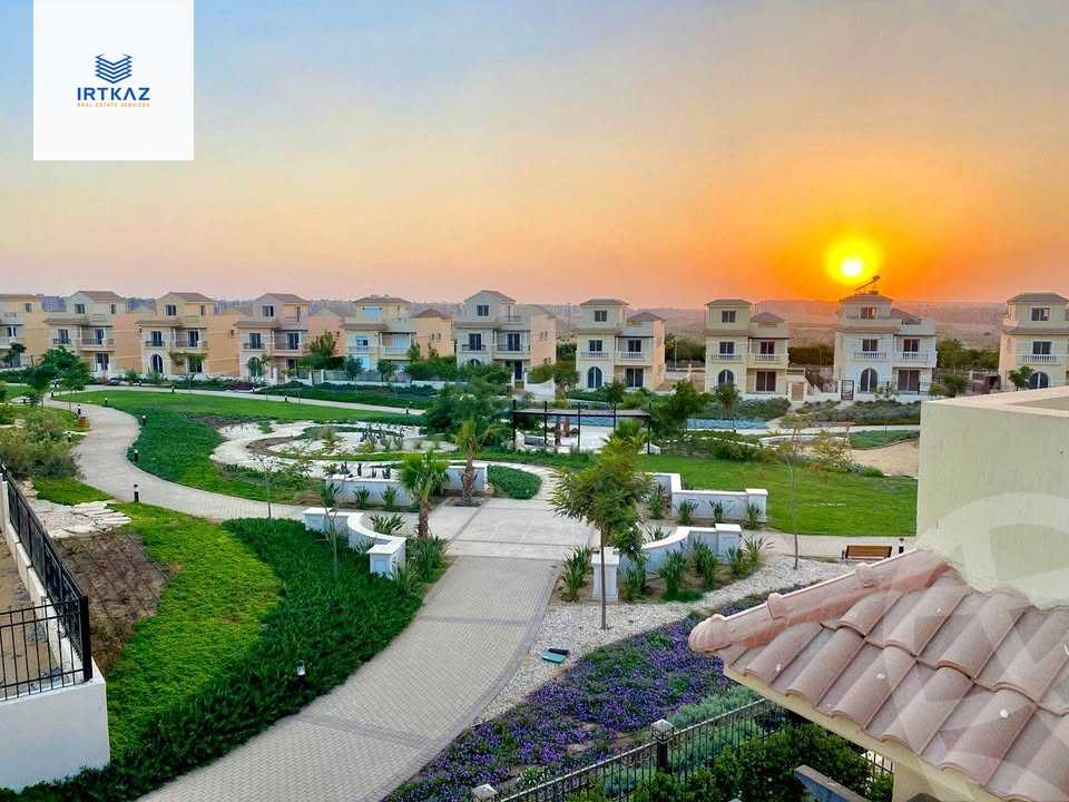 https://aqarmap.com.eg/ar/listing/5593469-for-sale-cairo-new-cairo-compounds-hyde-park