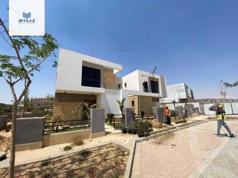 https://aqarmap.com.eg/en/listing/5602911-for-sale-cairo-new-cairo-compounds-zyd-yst