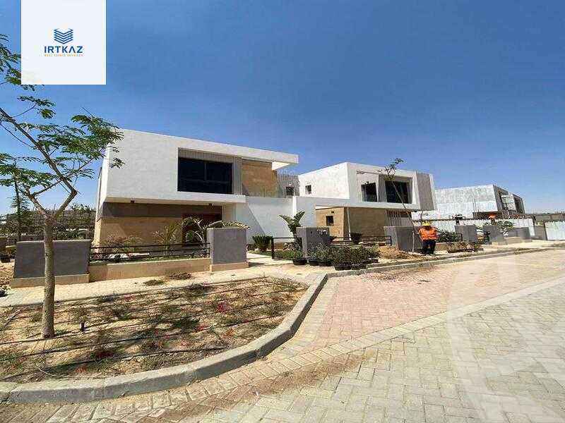 https://aqarmap.com.eg/en/listing/5602911-for-sale-cairo-new-cairo-compounds-zyd-yst