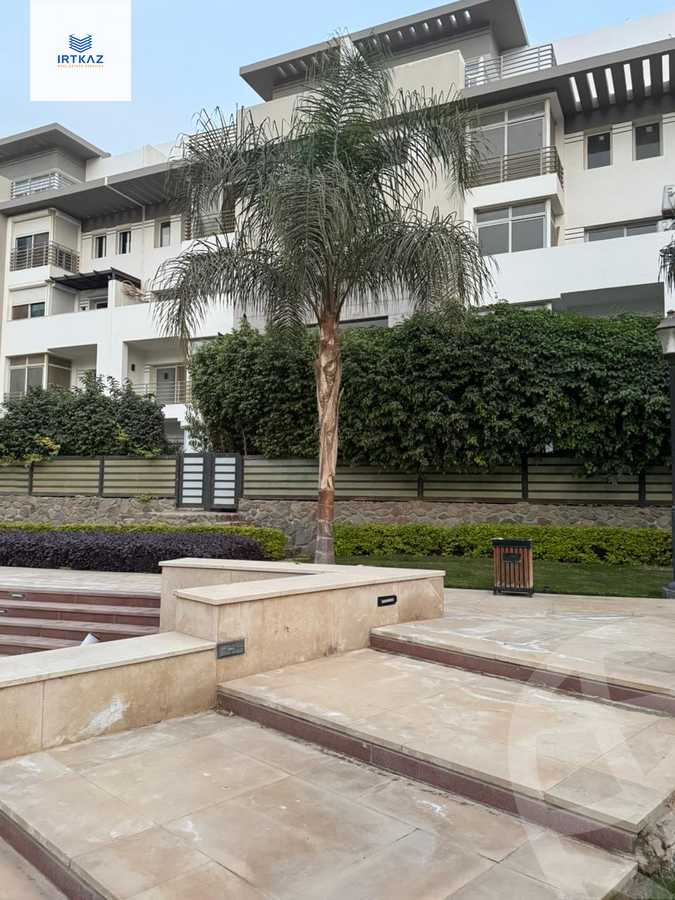 https://aqarmap.com.eg/en/listing/5613446-for-sale-cairo-new-cairo-compounds-hyde-park