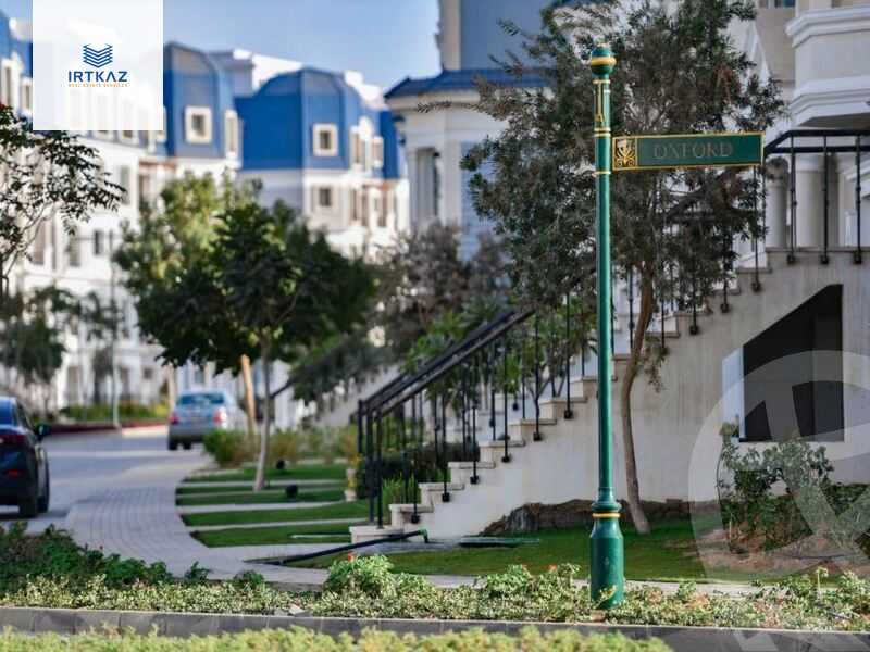 https://aqarmap.com.eg/en/listing/5613489-for-sale-cairo-new-cairo-compounds-mountain-view-hyde-park