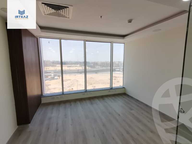 https://aqarmap.com.eg/ar/listing/5646965-for-rent-cairo-new-cairo-compounds-tryfywm-skwyr-mwl-nm-llttwyr
