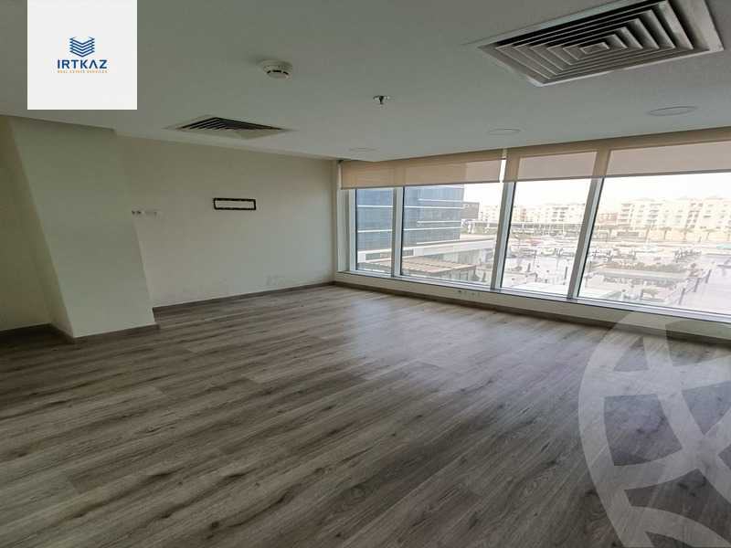 https://aqarmap.com.eg/ar/listing/5647036-for-rent-cairo-new-cairo-compounds-tryfywm-skwyr-mwl-nm-llttwyr