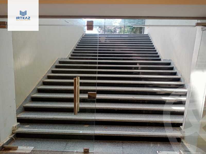 https://aqarmap.com.eg/en/listing/5689131-for-rent-cairo-new-cairo-90th-street-south-teseen-st