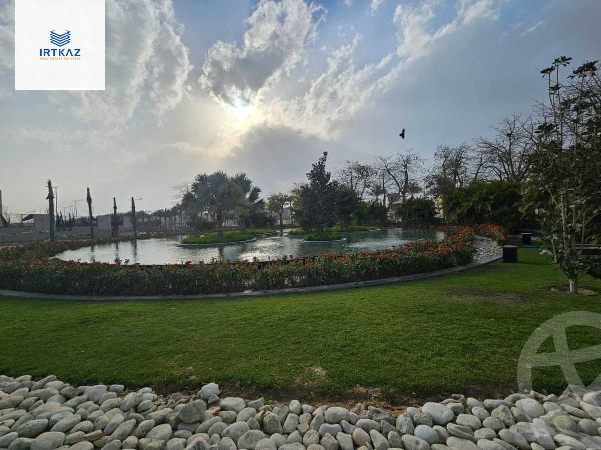 https://aqarmap.com.eg/en/listing/5692324-for-sale-cairo-new-cairo-compounds-villette-kmbwnd-sky-kwndwz-swdyk-villette