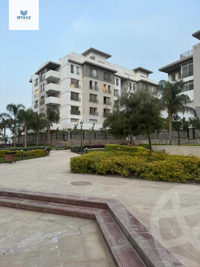 https://aqarmap.com.eg/en/listing/5706407-for-sale-cairo-new-cairo-compounds-hyde-park-parkway-hyde-park-compound