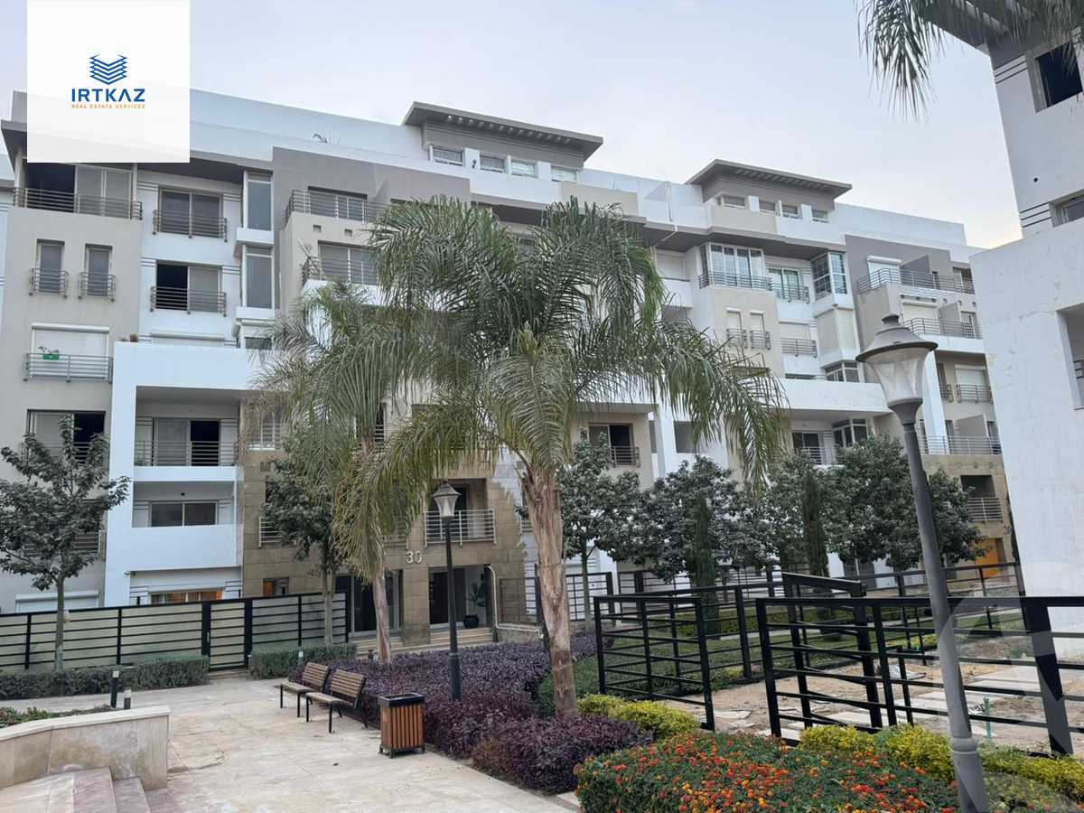 https://aqarmap.com.eg/en/listing/5706407-for-sale-cairo-new-cairo-compounds-hyde-park-parkway-hyde-park-compound