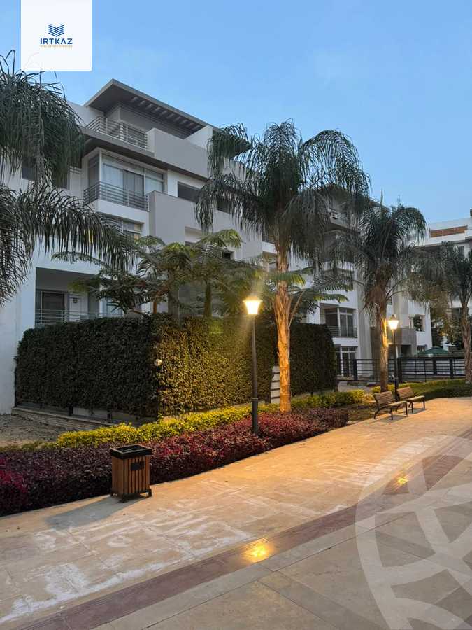 https://aqarmap.com.eg/en/listing/5706407-for-sale-cairo-new-cairo-compounds-hyde-park-parkway-hyde-park-compound