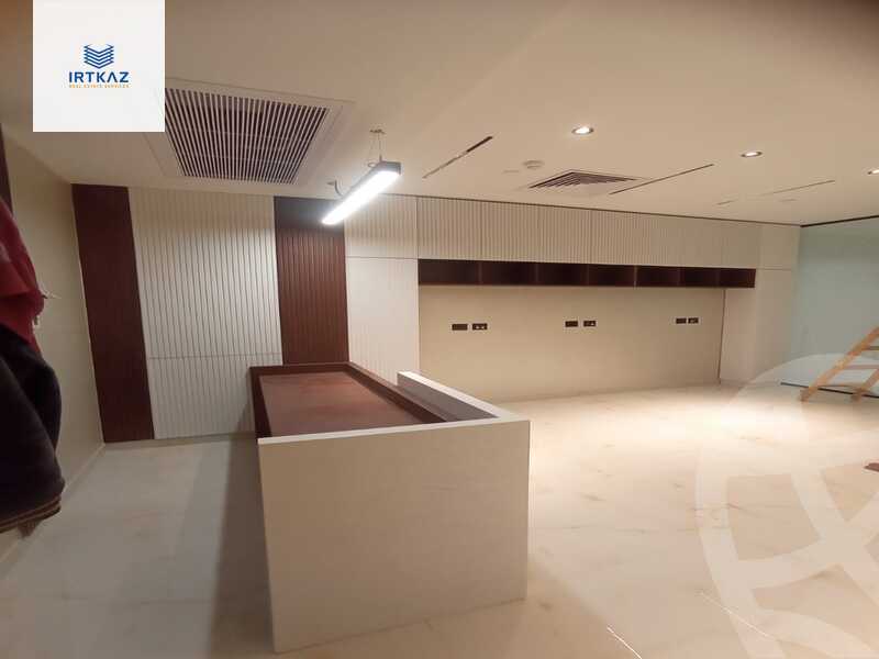 https://aqarmap.com.eg/ar/listing/5713604-for-rent-cairo-new-cairo-compounds-hyde-park-avenue-mall-hyde-park