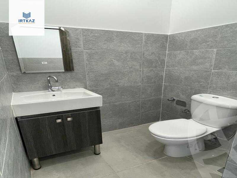 https://aqarmap.com.eg/en/listing/5714203-for-rent-cairo-new-cairo-compounds-jwr-kwmyrshyl-kwmblks-makeplace