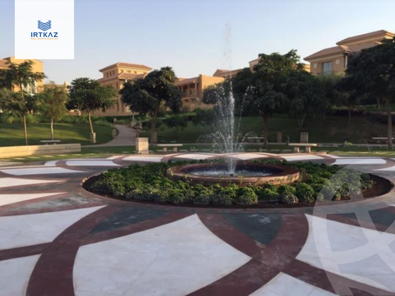 https://aqarmap.com.eg/ar/listing/5730383-for-sale-cairo-new-cairo-compounds-hyde-park-centre-ville-hyde-park