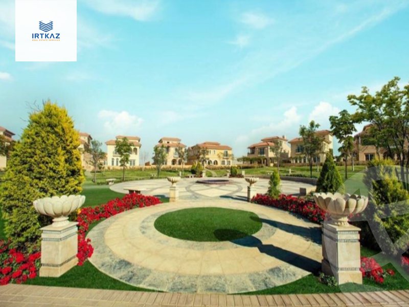 https://aqarmap.com.eg/ar/listing/5730383-for-sale-cairo-new-cairo-compounds-hyde-park-centre-ville-hyde-park