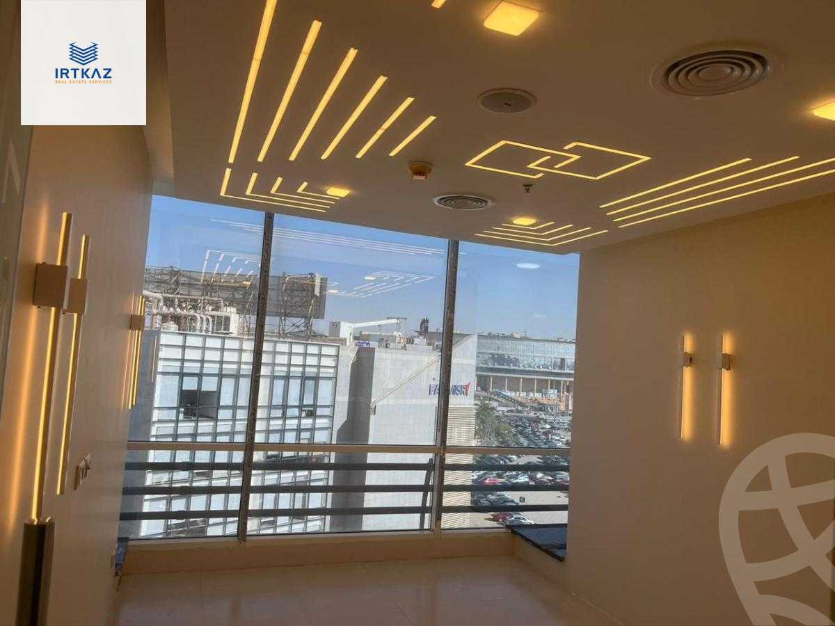 https://aqarmap.com.eg/en/listing/5741363-for-rent-cairo-new-cairo-compounds-kyrw-kbytl-sntr-ktlyst-llttwyr