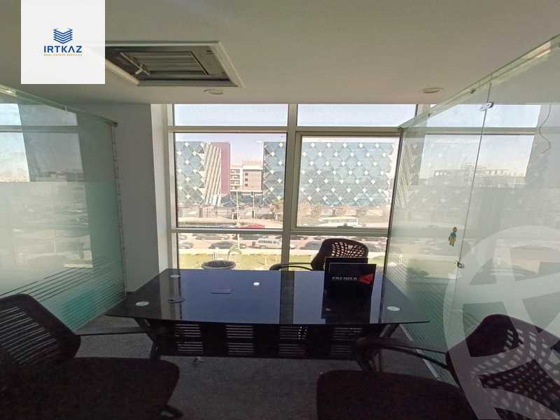 https://aqarmap.com.eg/en/listing/5775068-for-sale-cairo-new-cairo-compounds-tryfywm-byzns-kwmblks-nm-llttwyr