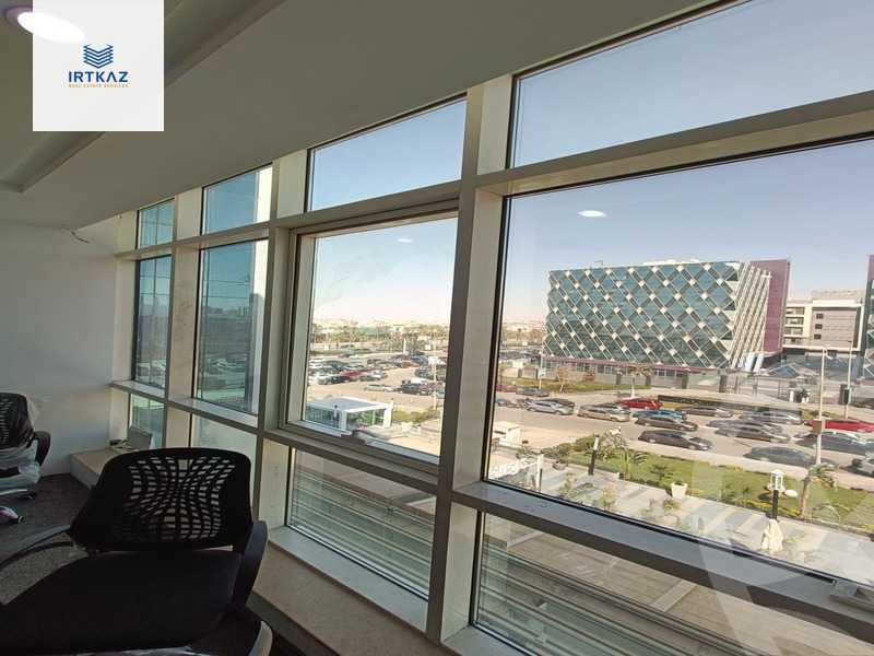https://aqarmap.com.eg/en/listing/5775068-for-sale-cairo-new-cairo-compounds-tryfywm-byzns-kwmblks-nm-llttwyr