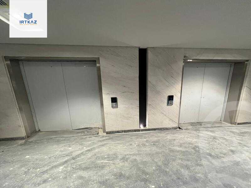 https://aqarmap.com.eg/en/listing/5818592-for-rent-cairo-new-cairo-compounds-hyde-park-business-district