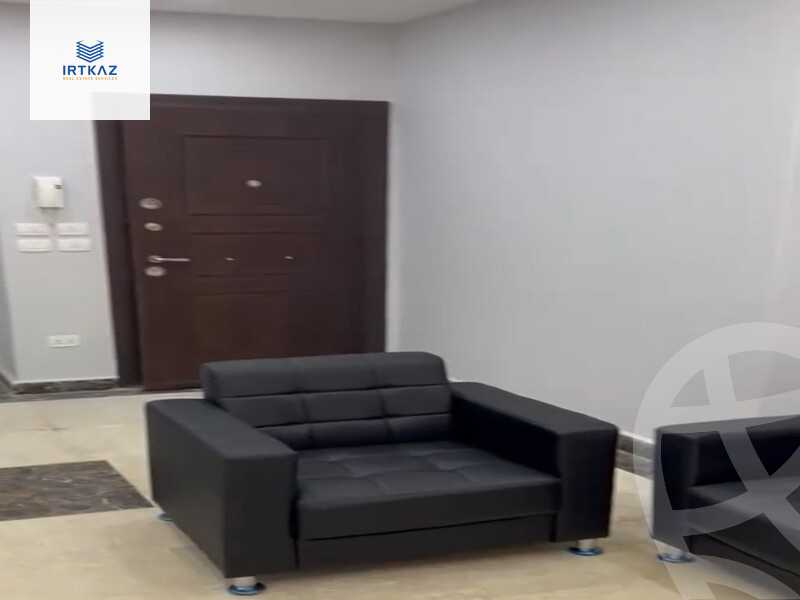 https://aqarmap.com.eg/ar/listing/5820522-for-sale-cairo-new-cairo-compounds-byrl-d-rw