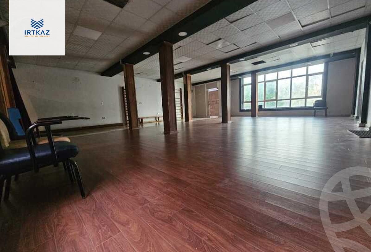 https://aqarmap.com.eg/ar/listing/5833693-for-rent-cairo-mokattam-lhdb-l-ly-shareaa-9
