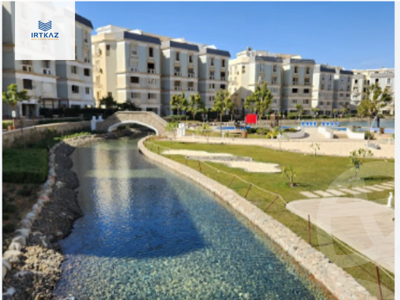 https://aqarmap.com.eg/en/listing/5860181-for-sale-cairo-new-cairo-compounds-mountain-view-hyde-park