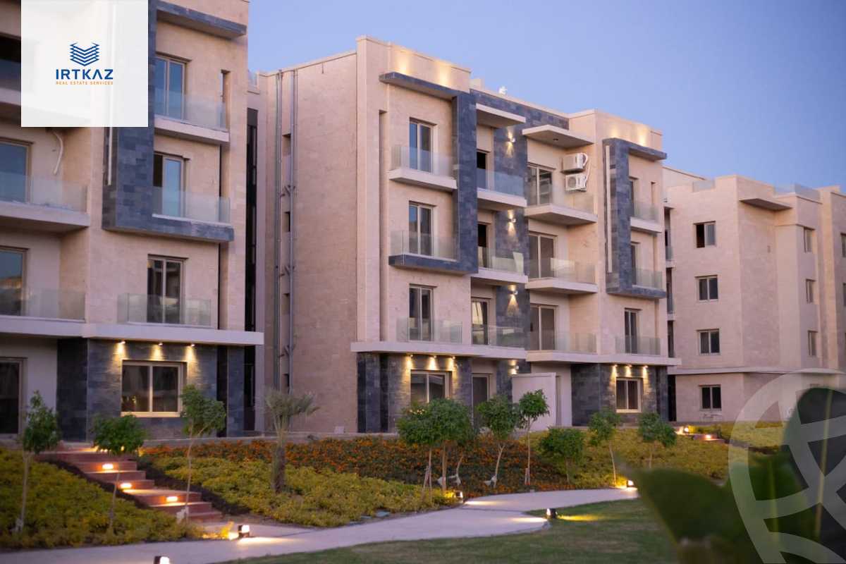 https://aqarmap.com.eg/en/listing/5860318-for-sale-cairo-new-cairo-compounds-moon-valley