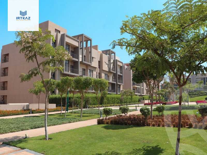 https://aqarmap.com.eg/en/listing/5863337-for-sale-cairo-new-cairo-compounds-fifth-square