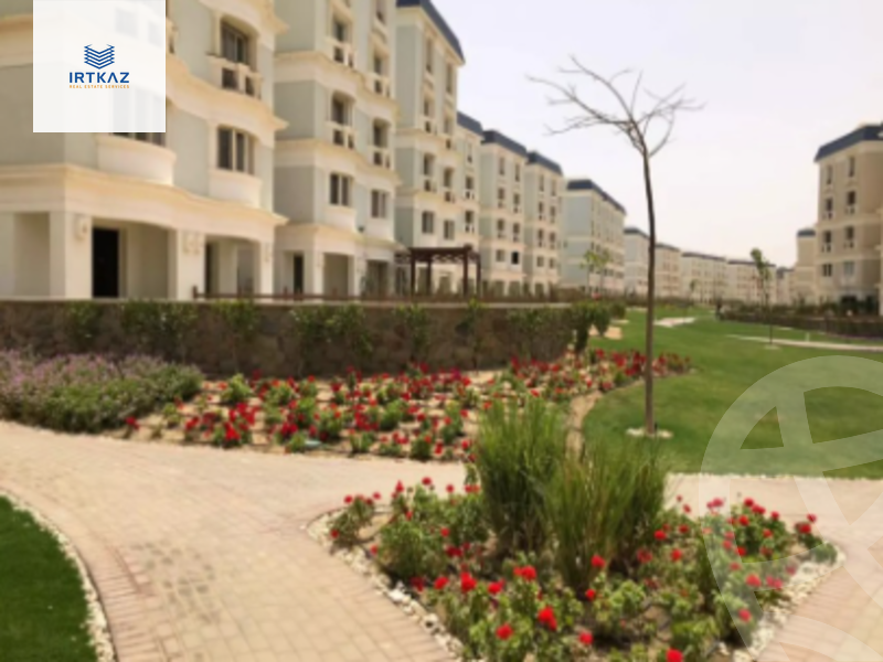 https://aqarmap.com.eg/en/listing/5866917-for-sale-cairo-new-cairo-compounds-mountain-view-hyde-park