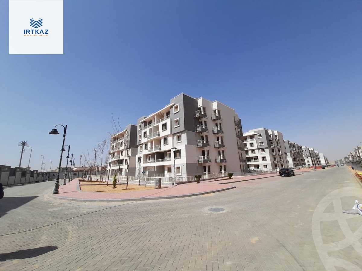 https://aqarmap.com.eg/en/listing/5882016-for-sale-cairo-new-cairo-compounds-jyd