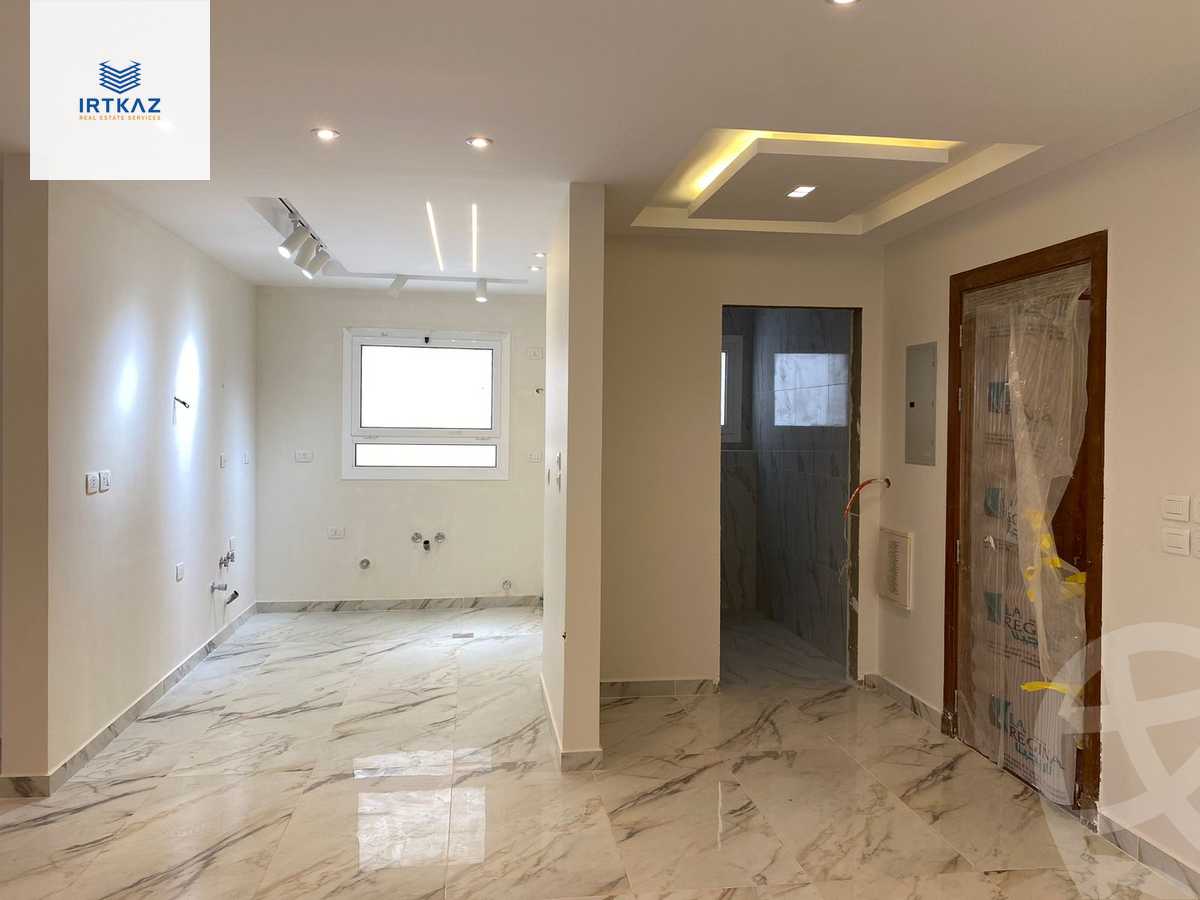 https://aqarmap.com.eg/en/listing/5900503-for-sale-cairo-new-cairo-compounds-hyde-park