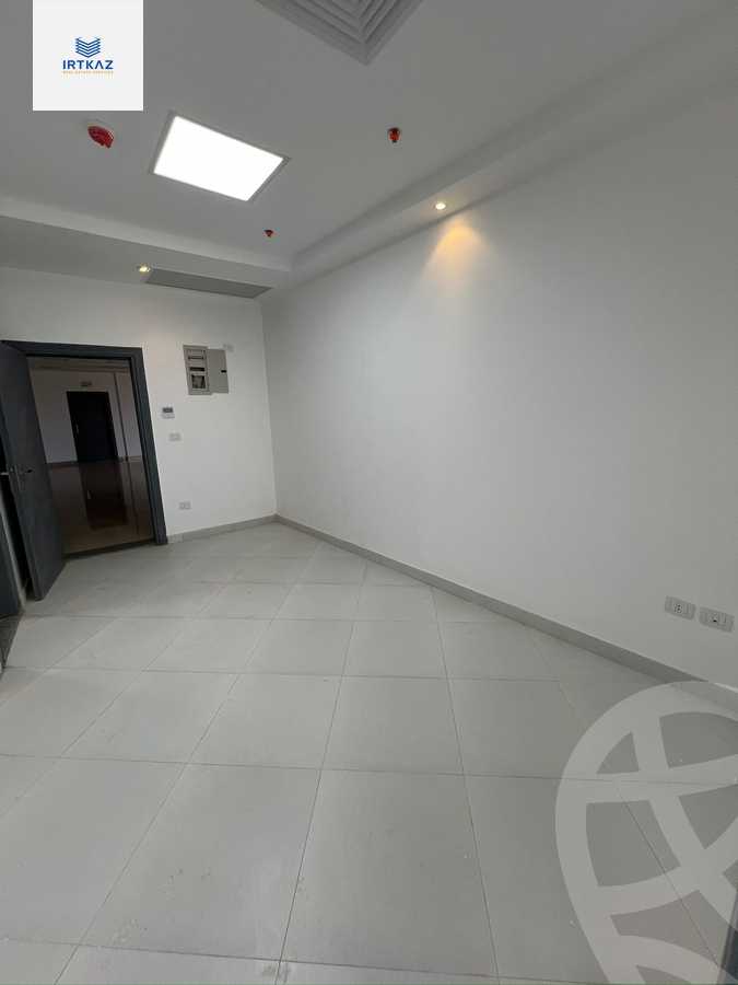 https://aqarmap.com.eg/en/listing/5901125-for-rent-cairo-new-cairo-90th-street-90th-after-auc