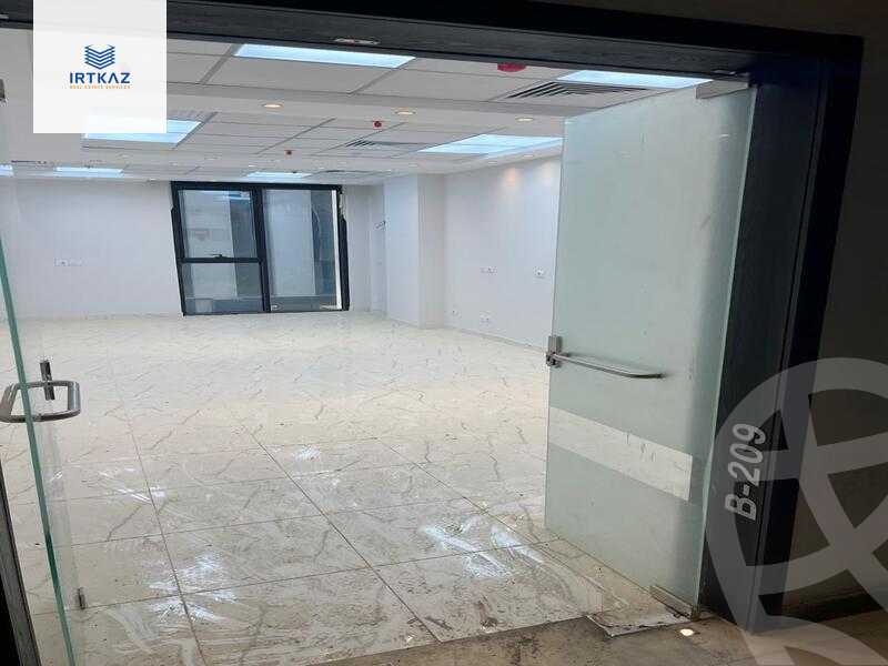 https://aqarmap.com.eg/en/listing/5901089-for-rent-cairo-new-cairo-compounds-hyde-park-business-district