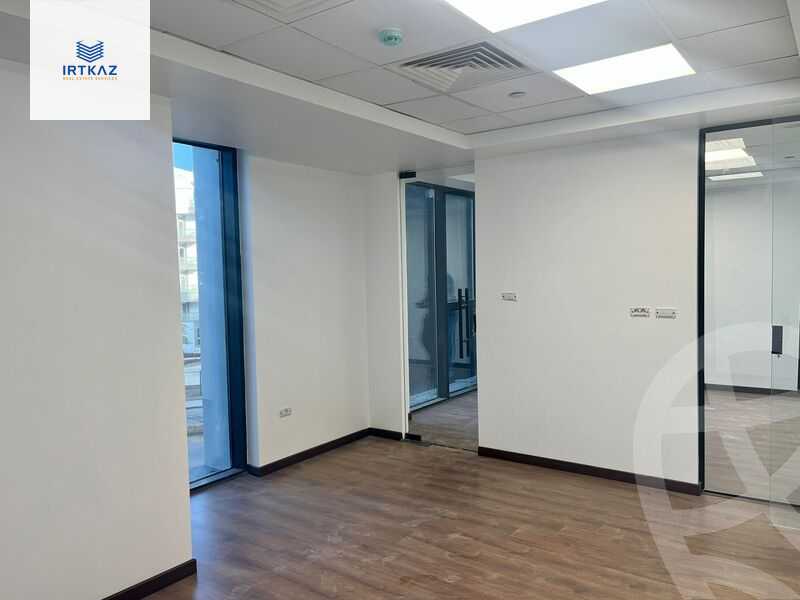 https://aqarmap.com.eg/en/listing/5936912-for-rent-cairo-new-cairo-compounds-hyde-park-business-district