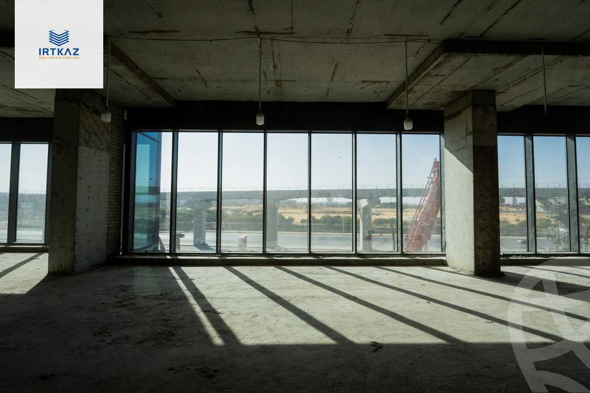 https://aqarmap.com.eg/en/listing/5944644-for-rent-cairo-new-cairo-compounds-golden-gate-redcon