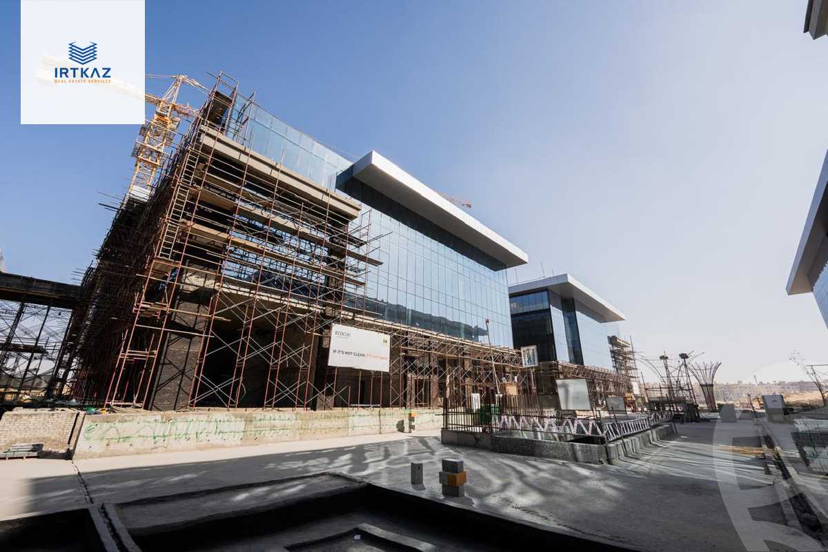 https://aqarmap.com.eg/en/listing/5944644-for-rent-cairo-new-cairo-compounds-golden-gate-redcon