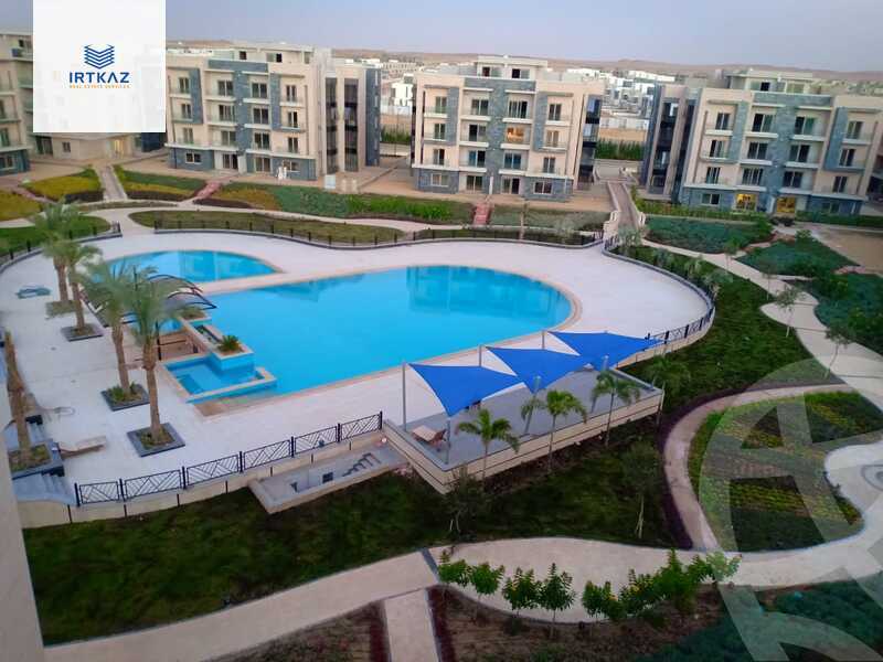 https://aqarmap.com.eg/ar/listing/5976752-for-sale-cairo-new-cairo-compounds-moon-valley