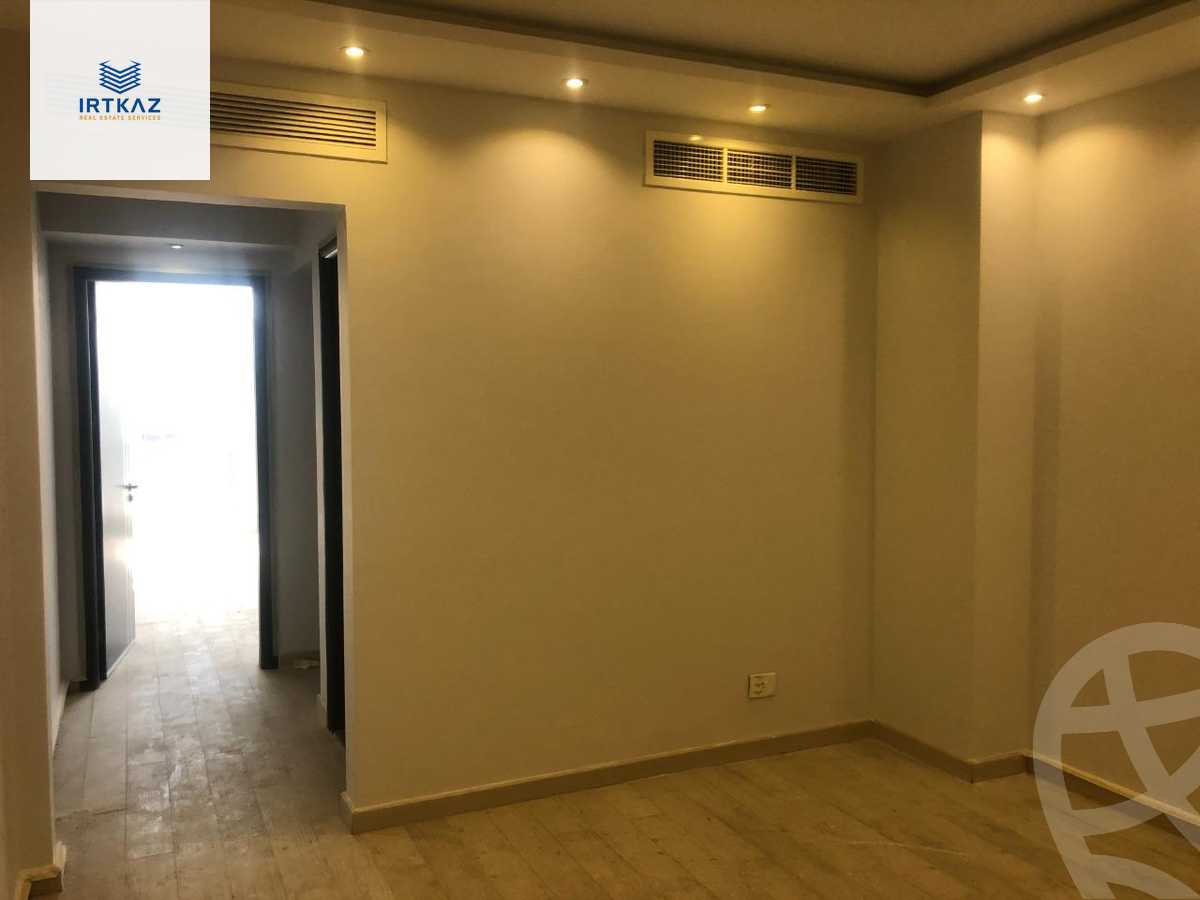 https://aqarmap.com.eg/en/listing/5985466-for-sale-cairo-new-cairo-compounds-tryfywm-byzns-kwmblks-nm-llttwyr