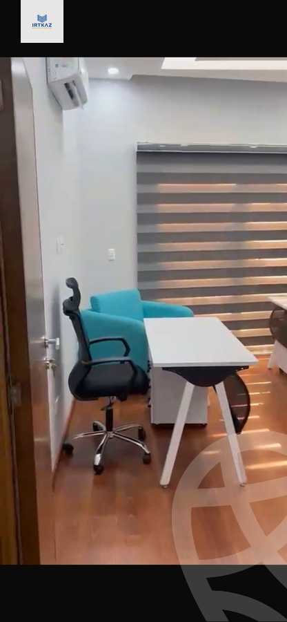https://aqarmap.com.eg/en/listing/5985481-for-sale-cairo-new-cairo-compounds-byrl-d-rw