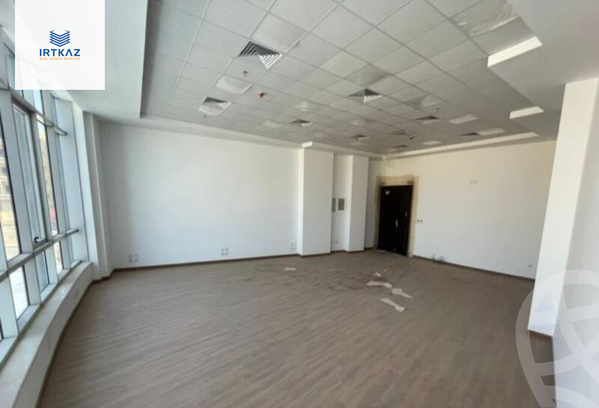 https://aqarmap.com.eg/ar/listing/5985727-for-rent-cairo-new-cairo-compounds-sntrw-mwl