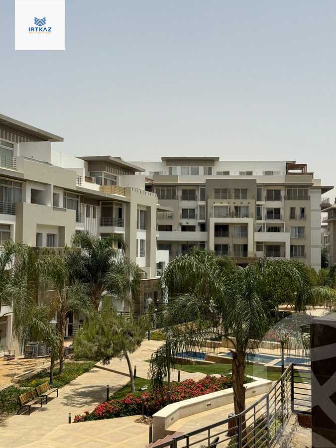 https://aqarmap.com.eg/en/listing/5985869-for-sale-cairo-new-cairo-compounds-hyde-park-park-corner-hyde-park