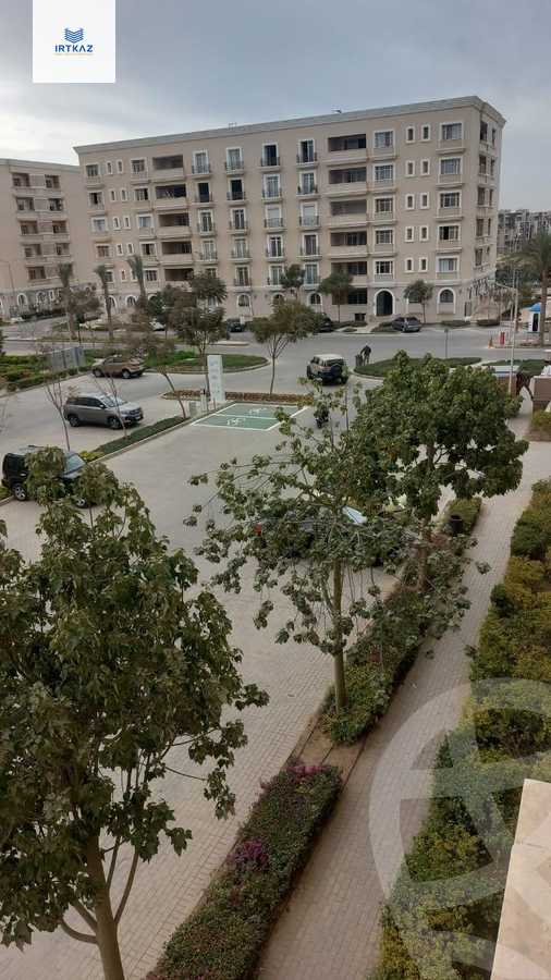 https://aqarmap.com.eg/en/listing/5985888-for-sale-cairo-new-cairo-compounds-hyde-park-centre-ville-hyde-park