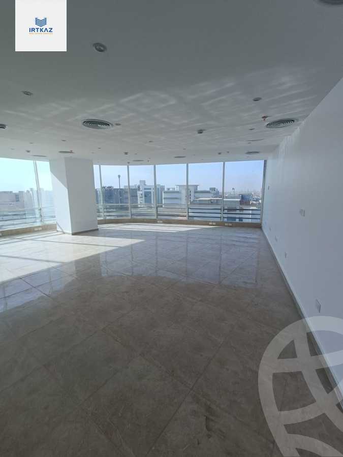 https://aqarmap.com.eg/en/listing/5988434-for-sale-cairo-new-cairo-compounds-kyrw-kbytl-sntr-ktlyst-llttwyr