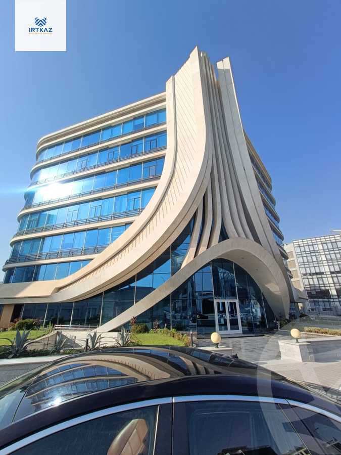 https://aqarmap.com.eg/en/listing/5988434-for-sale-cairo-new-cairo-compounds-kyrw-kbytl-sntr-ktlyst-llttwyr
