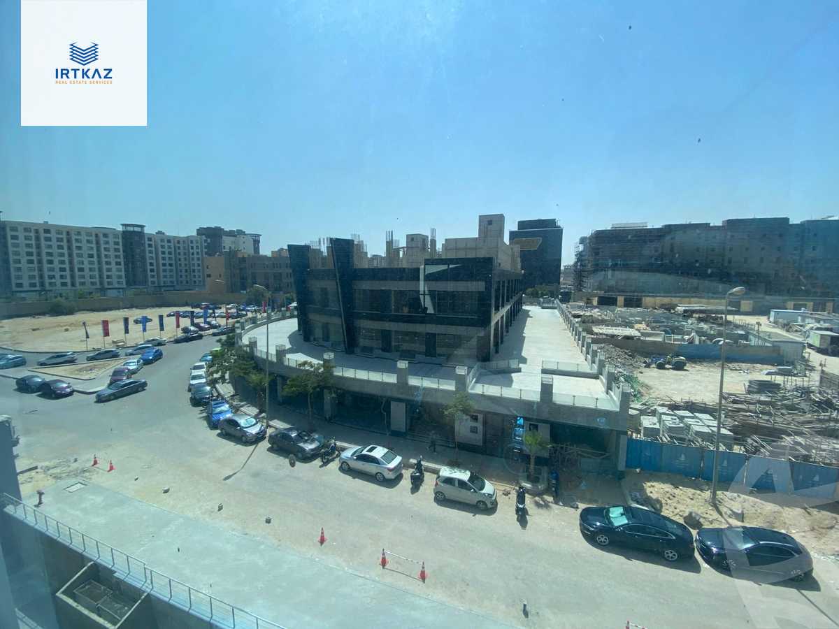 https://aqarmap.com.eg/en/listing/6008907-for-sale-cairo-new-cairo-compounds-bls-mwl-rysn-llttwyr