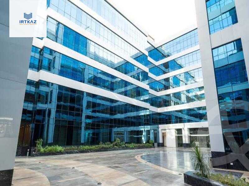 https://aqarmap.com.eg/en/listing/6012961-for-sale-cairo-new-cairo-compounds-tryfywm-skwyr-mwl-nm-llttwyr