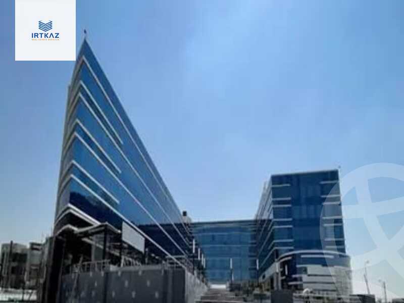 https://aqarmap.com.eg/en/listing/6012961-for-sale-cairo-new-cairo-compounds-tryfywm-skwyr-mwl-nm-llttwyr