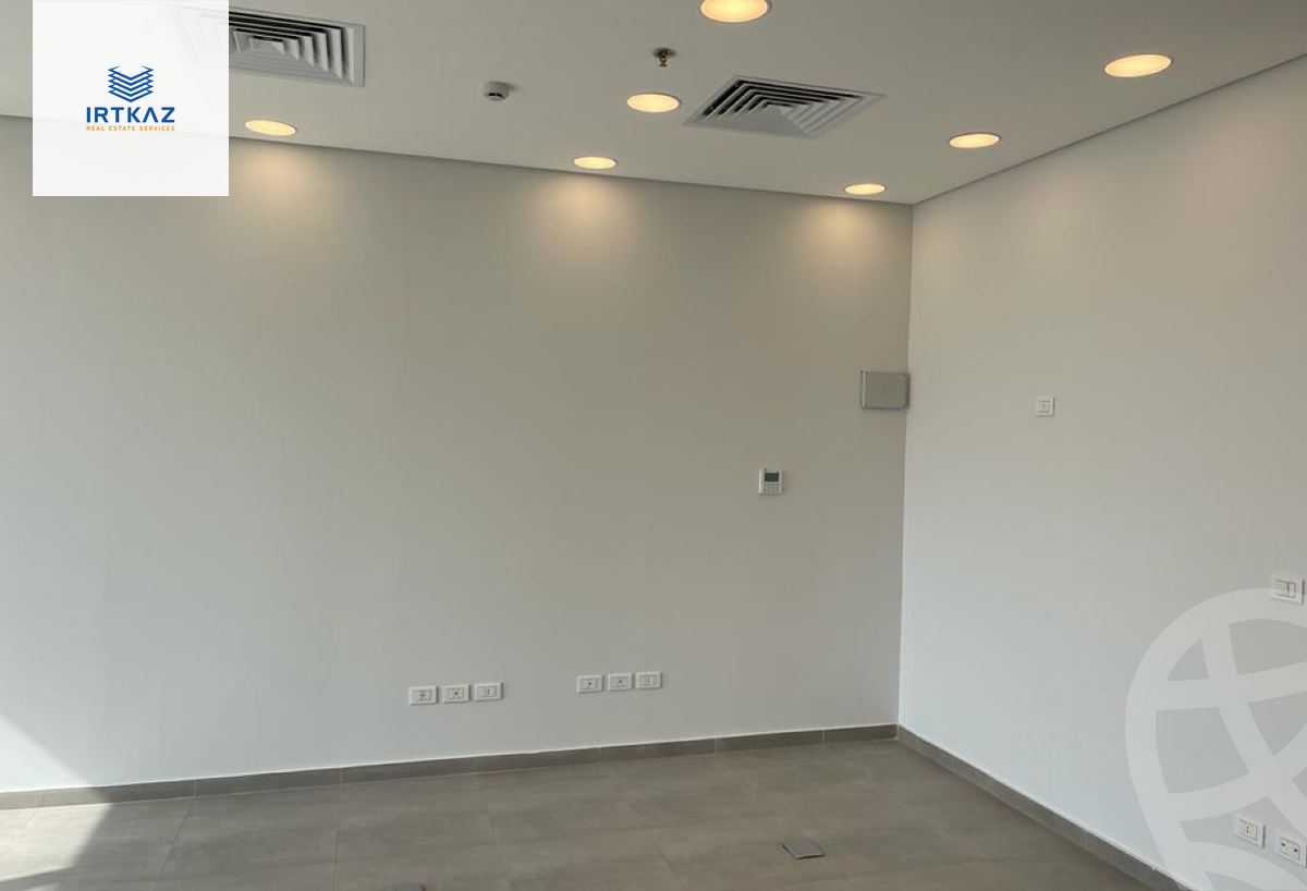 https://aqarmap.com.eg/en/listing/6015057-for-rent-cairo-el-sheikh-zayed-city-compounds-agora-makeplace