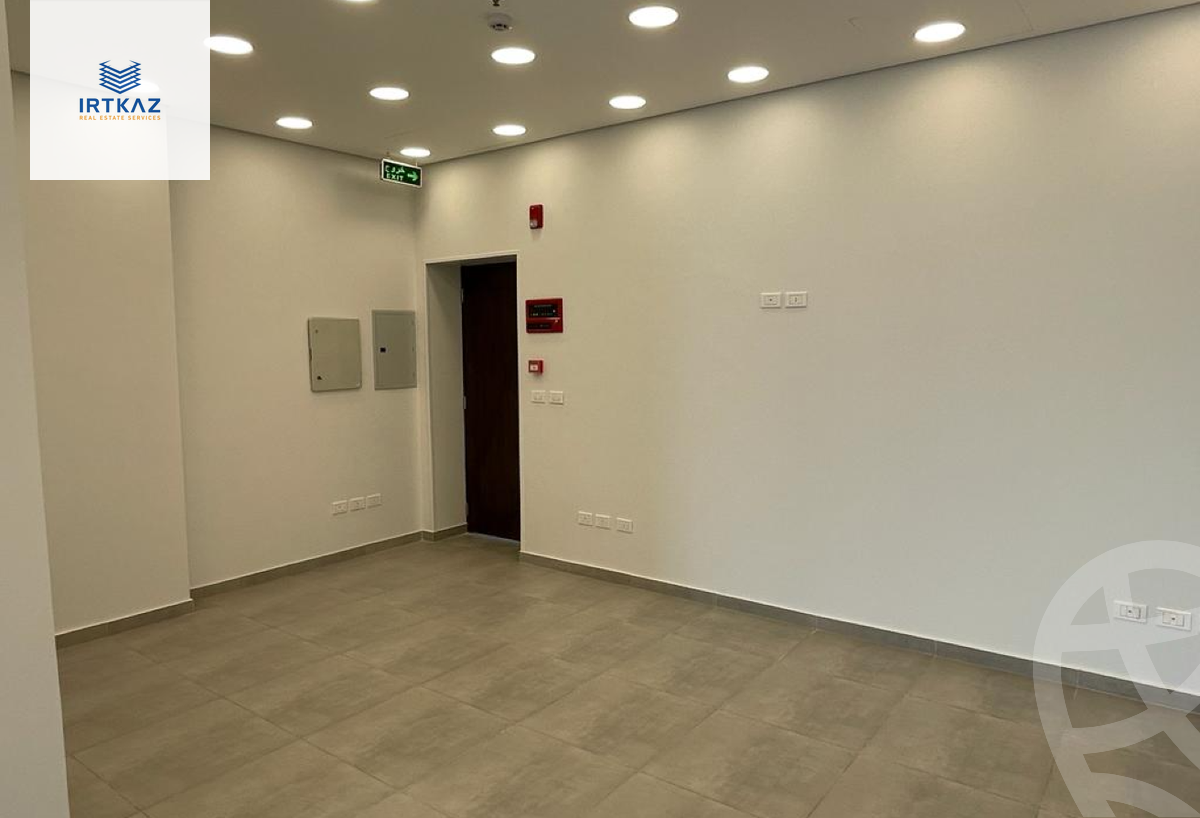 https://aqarmap.com.eg/en/listing/6015057-for-rent-cairo-el-sheikh-zayed-city-compounds-agora-makeplace