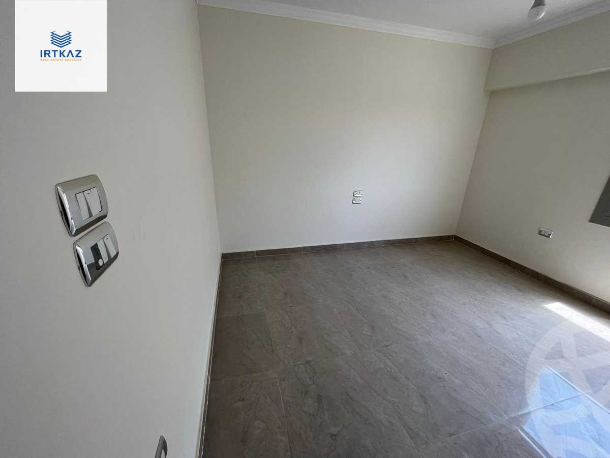 https://aqarmap.com.eg/en/listing/6018481-for-sale-cairo-new-cairo-compounds-blm-hylz-nyw-kyrw